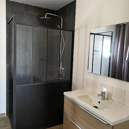 Maison Plain Pied 4 Personnes Parking Gratuit Vakantiehuis *